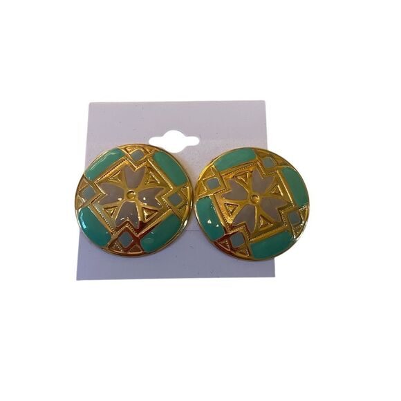 Elegant Vintage Green and Gold Circular Earrings w/ Geometric Design. - Picture 5 of 6
